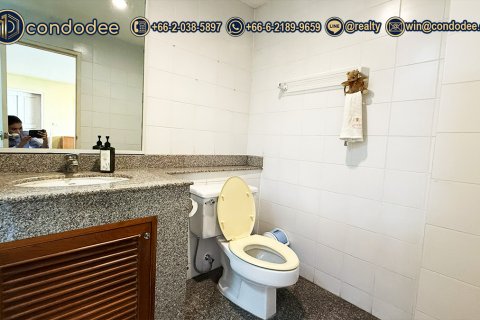 Condominio de 2 dormitorios en Sathon, Bangkok, Tailandia № 201336 - foto 5