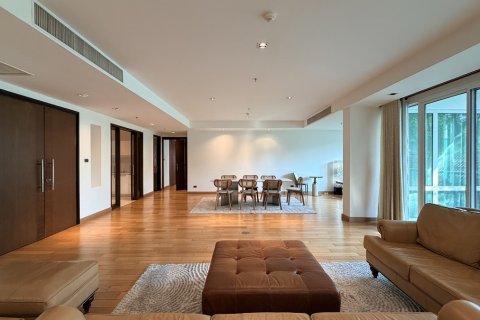 Condo in Watthana, Bangkok, Thailand, 4 bedrooms  № 201332 - photo 21