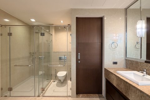Condo in Watthana, Bangkok, Thailand, 4 bedrooms  № 201332 - photo 8