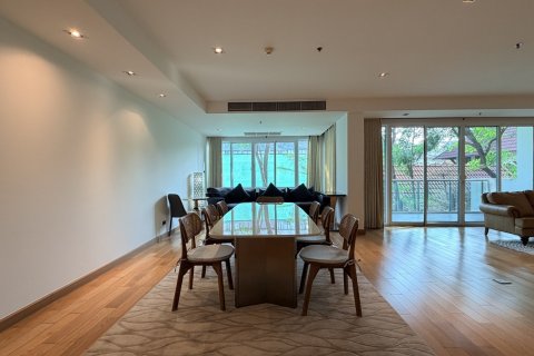 Condo in Watthana, Bangkok, Thailand, 4 bedrooms  № 201332 - photo 19