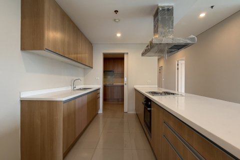 Condo in Watthana, Bangkok, Thailand, 5 bedrooms № 201333 - photo 18
