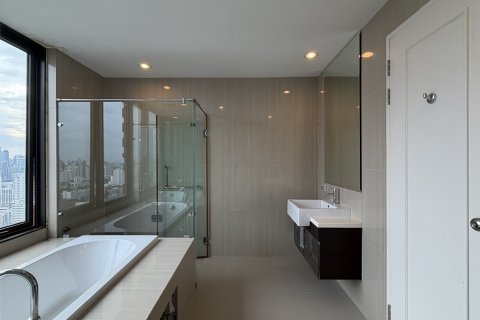 Condo in Watthana, Bangkok, Thailand, 5 bedrooms № 201333 - photo 10