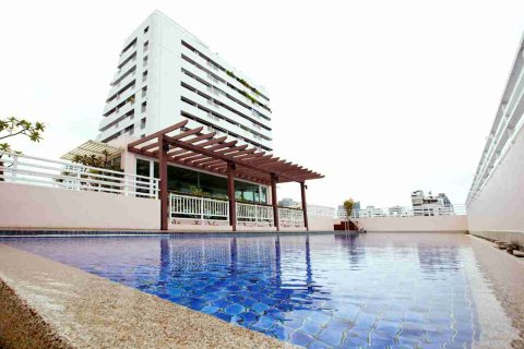 Condominio de 2 dormitorios en Bangkok, Tailandia № 183524 - foto 2