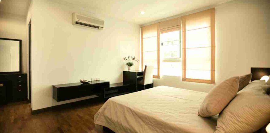 Condominio de 2 dormitorios en Bangkok, Tailandia № 183524