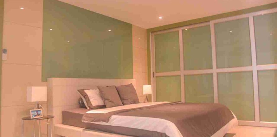 Condominio de 2 dormitorios en Bangkok, Tailandia № 183529