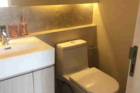 Condominio de 2 dormitorios en Bangkok, Tailandia № 183527 - foto 5