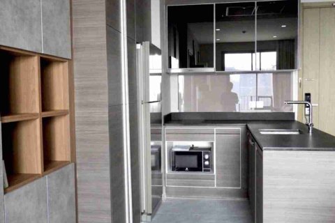 Condominio de 1 dormitorio en Bangkok, Tailandia № 183523 - foto 10