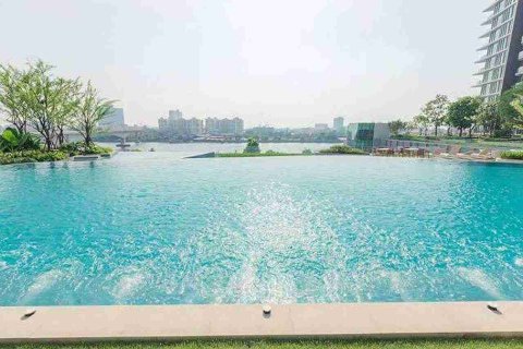 Condominio de 1 dormitorio en Thonburi, Bangkok, Tailandia № 183525 - foto 2