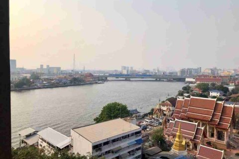 Condominio de 1 dormitorio en Thonburi, Bangkok, Tailandia № 183525 - foto 8