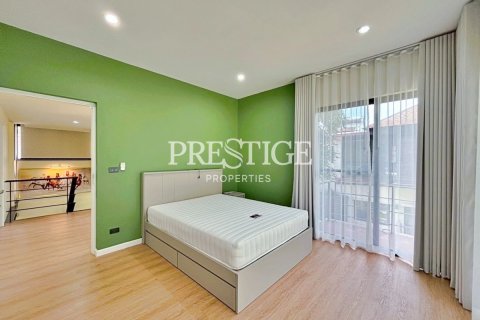 Haus in Pattaya, Thailand 5 Schlafzimmer № 198070 - Foto 21