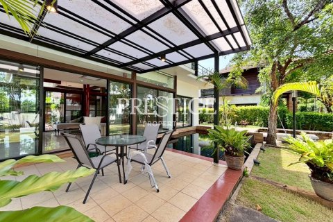 Haus in Pattaya, Thailand 5 Schlafzimmer № 198070 - Foto 25
