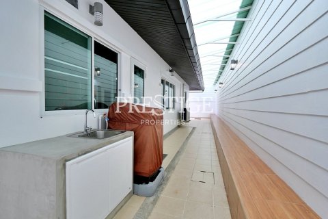 House in Pattaya, Thailand 3 bedrooms № 198074 - photo 18
