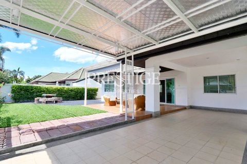 House in Pattaya, Thailand 3 bedrooms № 198074 - photo 22