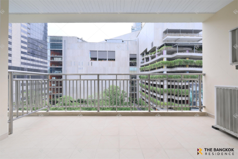 Apartment in Bangkok, Thailand 3 bedrooms № 191043 - photo 5