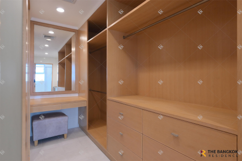 Apartment in Bangkok, Thailand 3 bedrooms № 191043 - photo 6