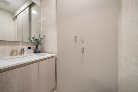 Condominio de 2 dormitorios en Bangkok, Tailandia № 222364 - foto 13