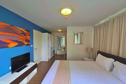 Condominio de 2 dormitorios en Hua Hin, Tailandia № 168423 - foto 17