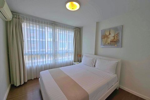 Condominio de 2 dormitorios en Hua Hin, Tailandia № 168423 - foto 2