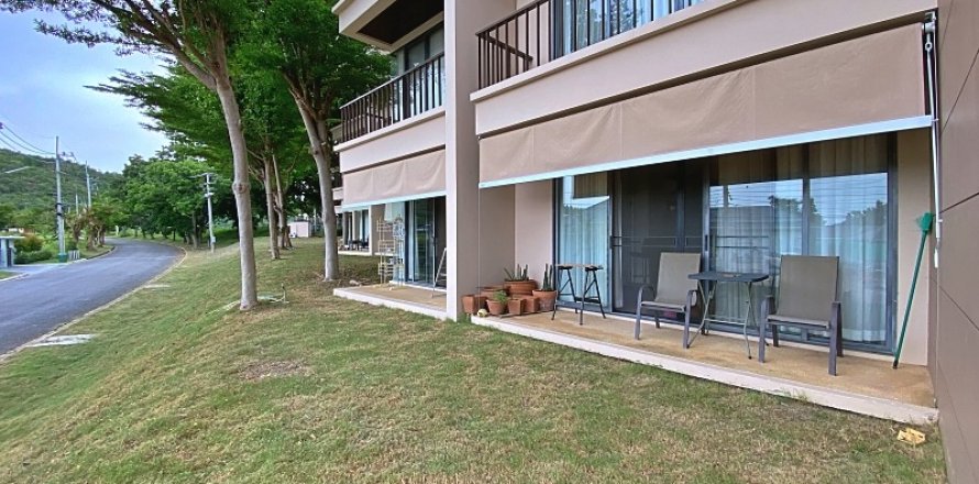 Condominio de 2 dormitorios en Hua Hin, Tailandia № 168425