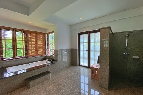 Chalet de 5 dormitorios en Hua Hin, Tailandia № 168426 - foto 20