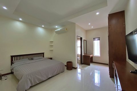 Villa in Hua Hin, Thailand 3 Schlafzimmer № 168422 - Foto 27