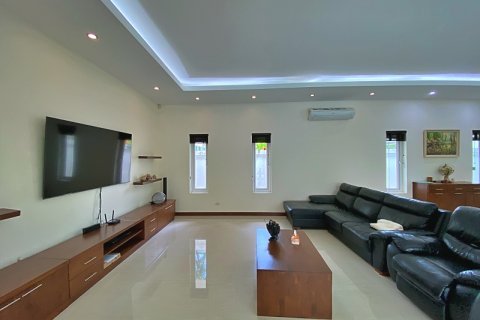 Villa in Hua Hin, Thailand 3 Schlafzimmer № 168422 - Foto 14