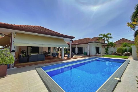 Villa à Hua Hin, Thaïlande 4 chambres № 168424