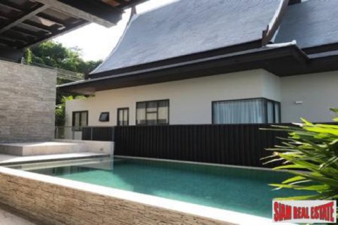 Chalet de 6 dormitorios en Phuket, Tailandia № 202657 - foto 4