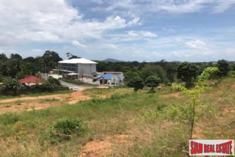 Terreno 8000 m2 en Nai Harn Beach, Tailandia № 202655