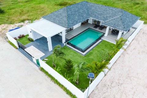 Chalet de 3 dormitorios en Hua Hin, Tailandia № 166565