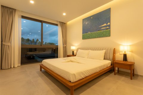 Chalet de 3 dormitorios en Rawai, Tailandia № 71530 - foto 8