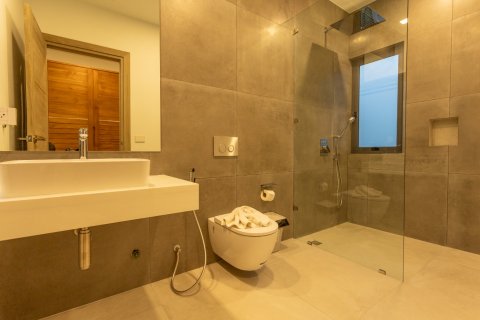 Chalet de 3 dormitorios en Rawai, Tailandia № 71530 - foto 6