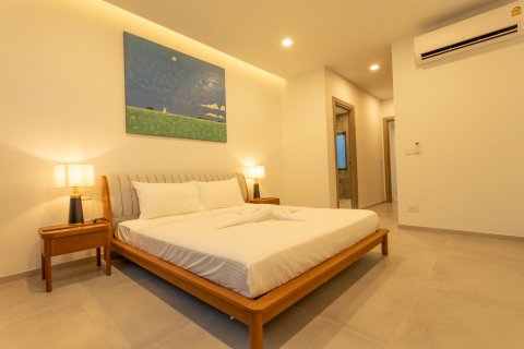 Chalet de 3 dormitorios en Rawai, Tailandia № 71530 - foto 7