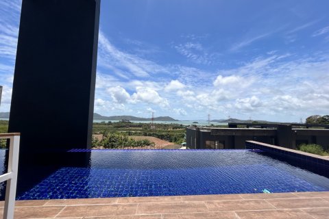 Chalet de 3 dormitorios en Mai Khao, Tailandia № 74361 - foto 2
