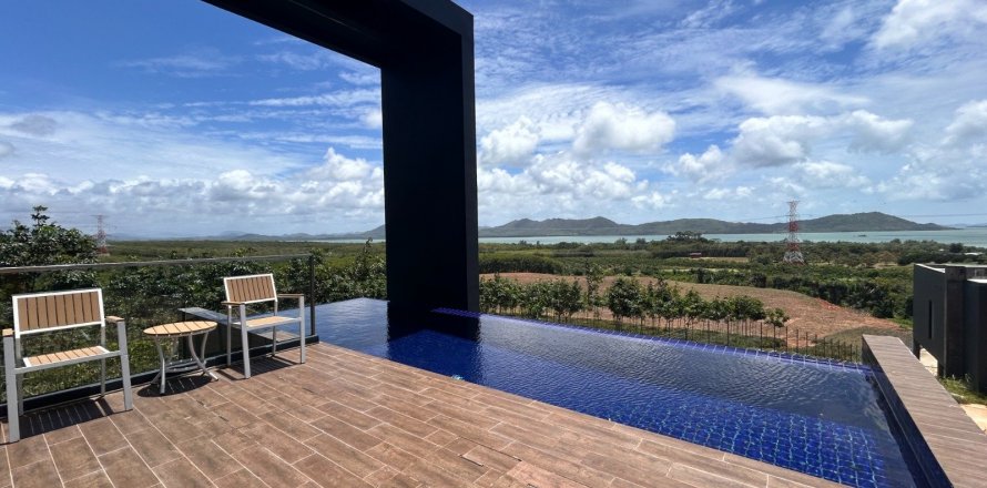 Chalet de 3 dormitorios en Mai Khao, Tailandia № 74361
