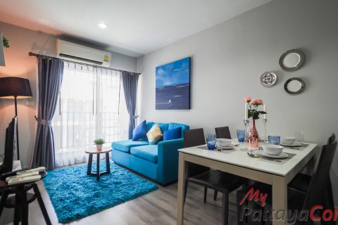 Condominio de 2 dormitorios en Pattaya, Tailandia № 32402