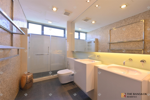 Eigentumswohnung in Bangkok, Thailand, 4 Schlafzimmer  № 190123 - Foto 3