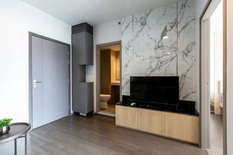 Condominio de 1 dormitorio en Phra Khanong, Bangkok, Tailandia № 143926 - foto 5
