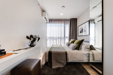 Condominio de 1 dormitorio en Bangkok, Tailandia № 165761 - foto 5