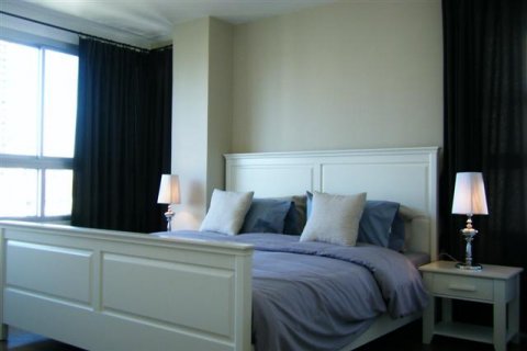 Condominio de 2 dormitorios en Bangkok, Tailandia № 144211 - foto 2