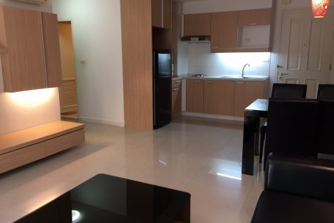 Condominio de 2 dormitorios en Bangkok, Tailandia № 144210 - foto 2