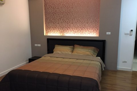 Condominio de 2 dormitorios en Bangkok, Tailandia № 144210 - foto 5