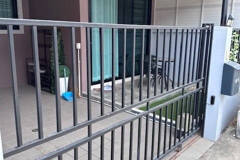 Townhouse in Pattaya, Thailand 2 bedrooms № 171590 - photo 8