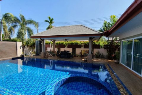 Apartamento de 3 dormitorios en Pattaya, Tailandia № 59518