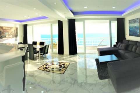 Apartamento de 2 dormitorios en Jomtien Beach, Pattaya, Tailandia № 59522 - foto 7