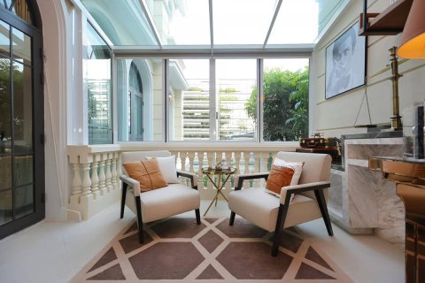 Casa de 4 dormitorios en Bangkok, Tailandia № 180688 - foto 12