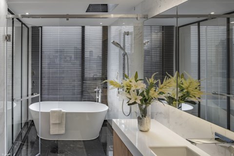 Ático de 3 dormitorios en Bangkok, Tailandia № 180691 - foto 11