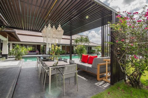 Casa de 6 dormitorios en Hua Hin, Tailandia № 180689 - foto 19