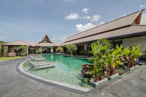 Casa de 6 dormitorios en Hua Hin, Tailandia № 180689 - foto 3