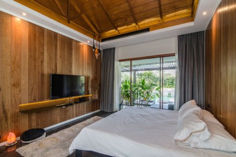Casa de 6 dormitorios en Hua Hin, Tailandia № 180689 - foto 21